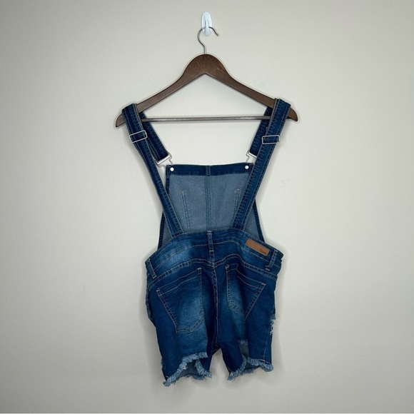 Cute Short Overalls with Light Distressing and Raw Hem Cluster  Medium - Picture 4 of 14